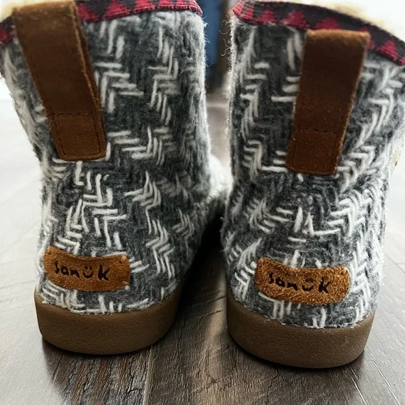 Sanuk Nice Bootah Boots - Women's - Picture 3 of 8